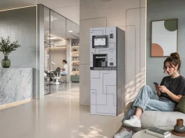 Bianchi DAILY : Bianchi Vending prolonge sa ligne Essential vers les espaces de pause des PME Bianchi DAILY habillé d’un adhésif personnalisé dans un espace de pause de bureau